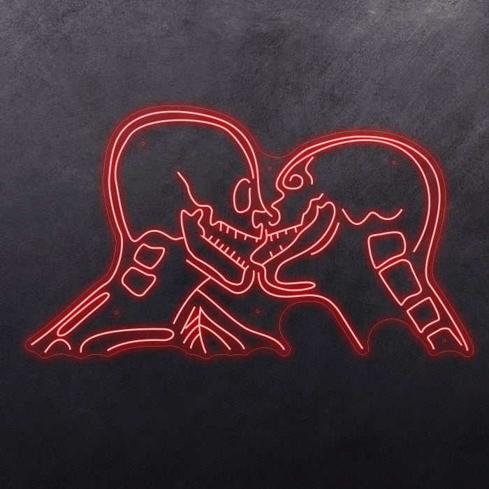 Skulls kissing