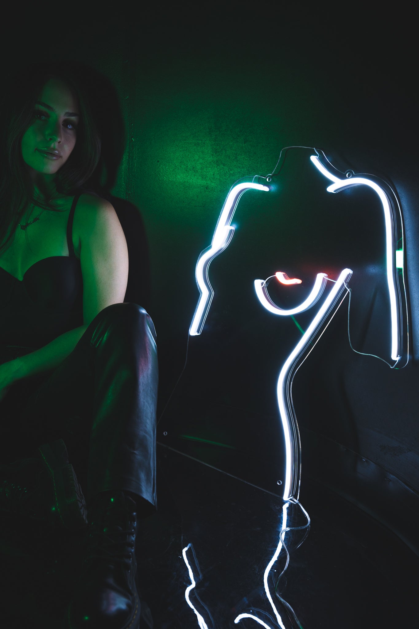 Sexy Silhouette Neon