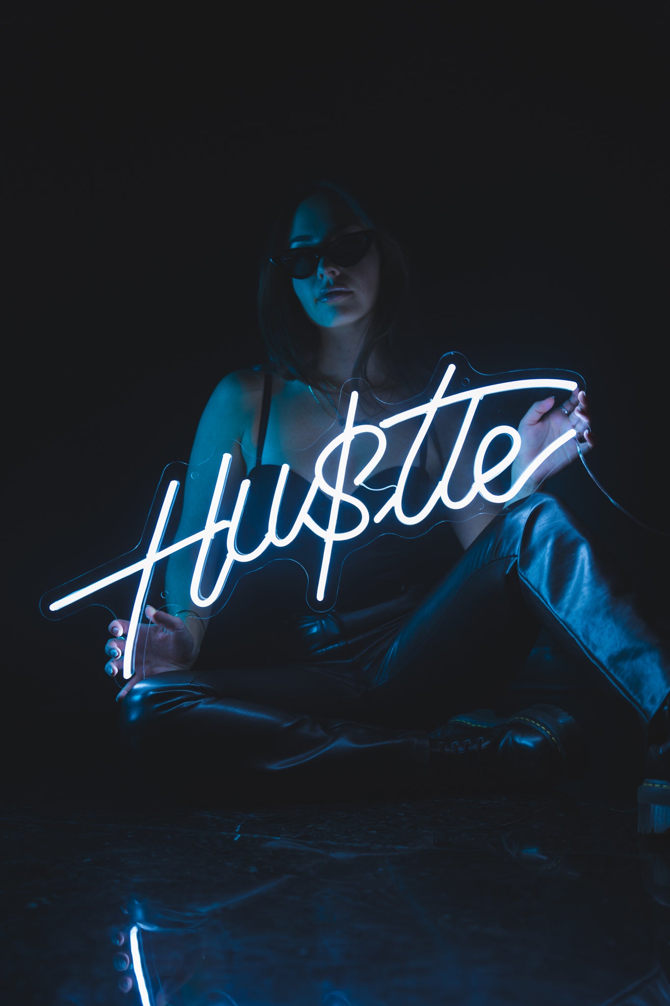 Hustle Neon