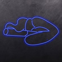Load image into Gallery viewer, Lips cigarette
