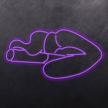 Load image into Gallery viewer, Lips cigarette
