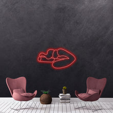 Load image into Gallery viewer, Lips cigarette
